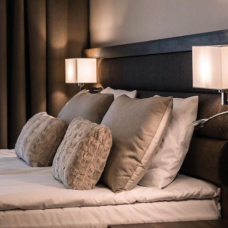 Hotel Boreas Rovaniemi Bagian luar foto